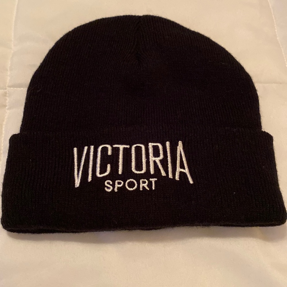 Victoria’s Secret Beanie- Black
